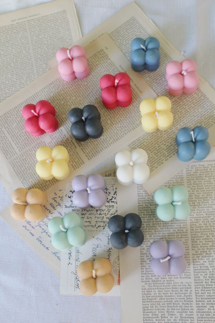 Mini bubble candles