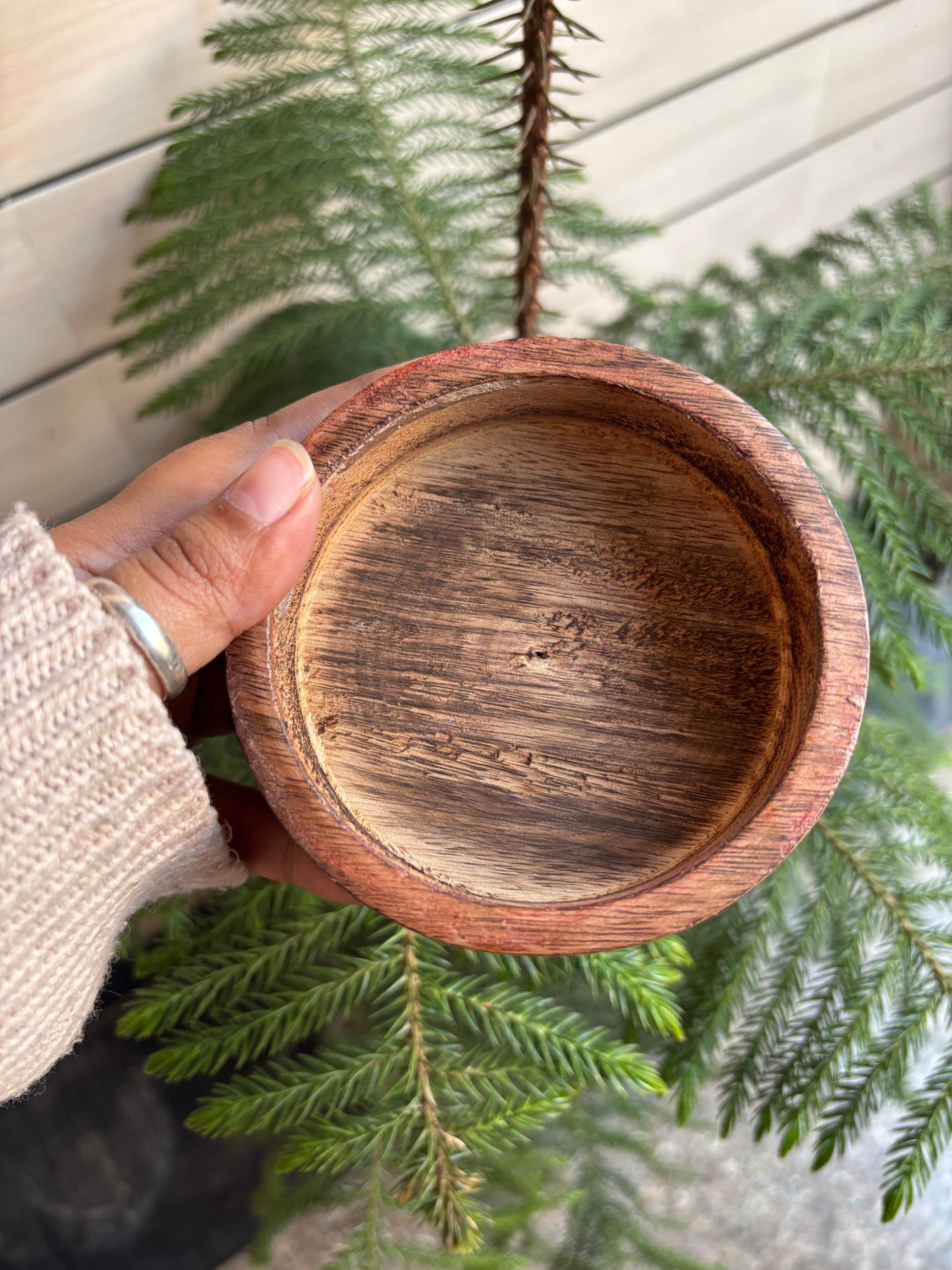 WB0011 - Round Wooden Candle Bowl