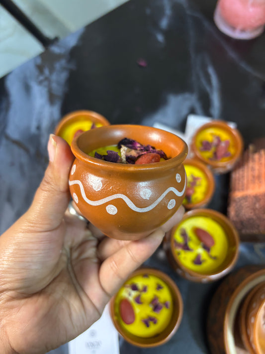 Thandai Candle