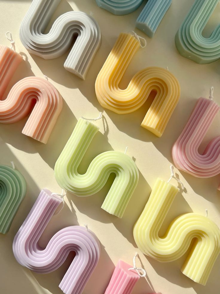 Twisted S Pillar Candle