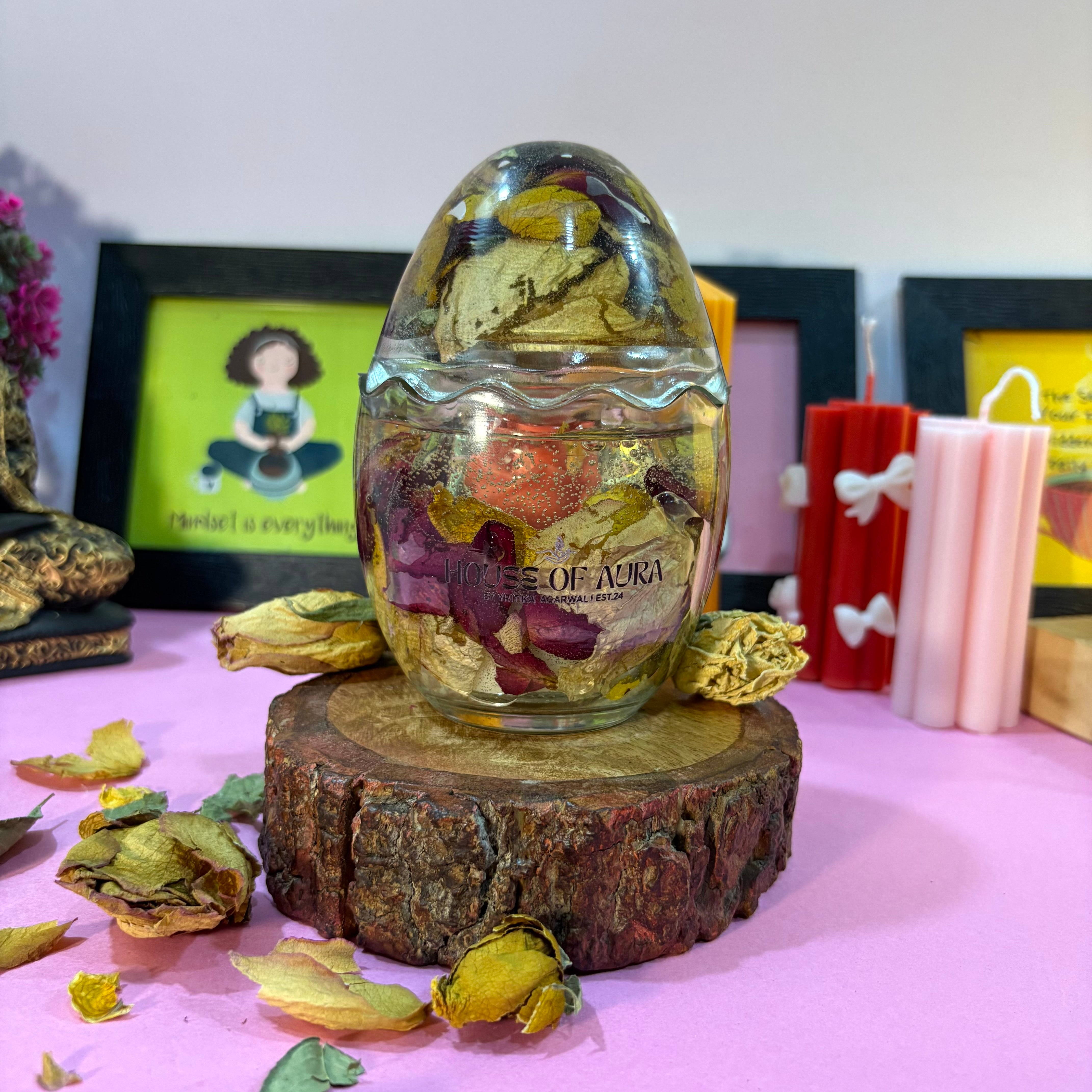 Flower preservation in a jar with candle