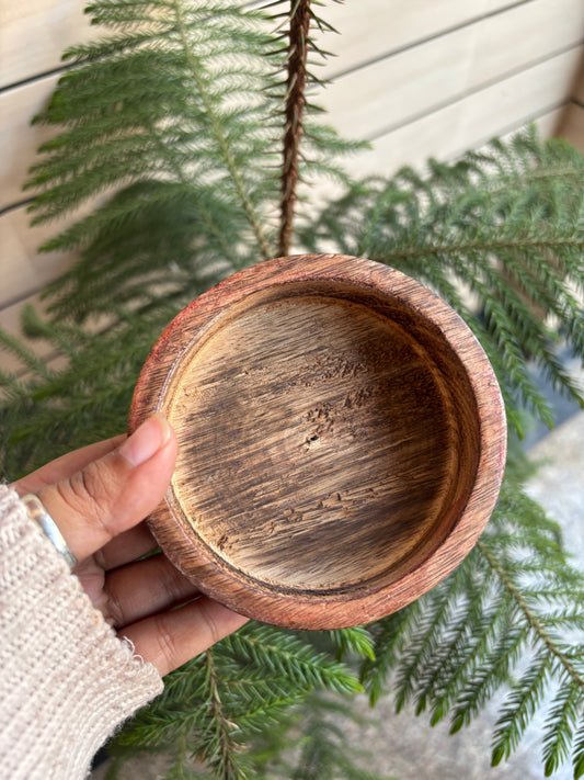 WB0011 - Round Wooden Candle Bowl